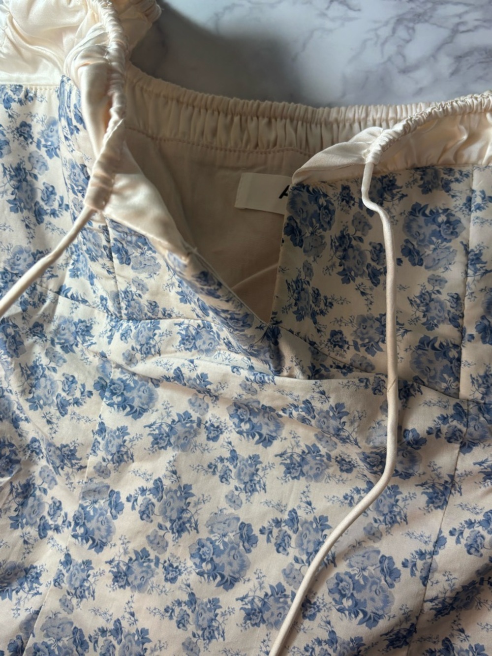 Astr The Label Floral Square Neck Tank Top in Cream & Blue - Picture 6 of 12